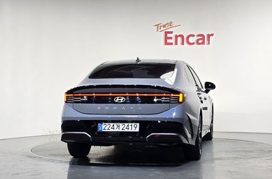 Hyundai Sonata 2.0 Exclusive — пробег 12 972 км — фото 4 из 5