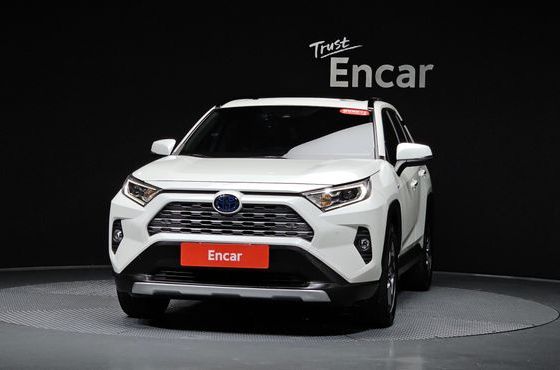 Toyota RAV4 2.5 4WD Hybrid — пробег 132 628 км — фото 3 из 5