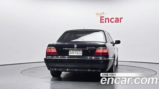 BMW 7-Series из Кореи Encar