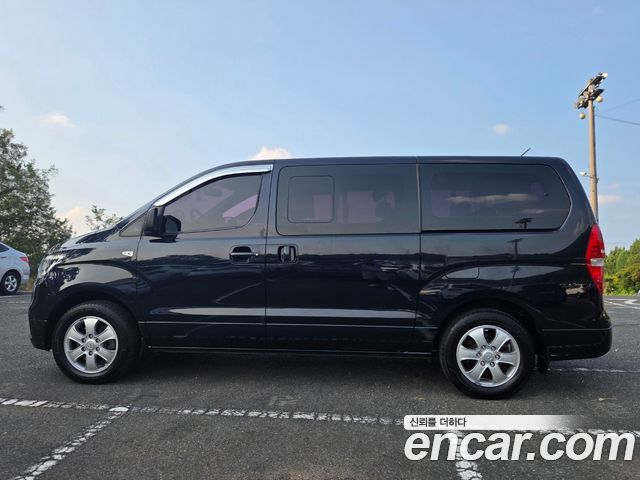 Hyundai Starex 4WD Urban 9-Seater Premium — пробег 157 643 км — фото 4 из 5