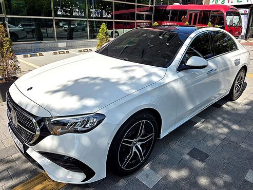 Mercedes-Benz E-Class E200 AMG Line — пробег 1 200 км — фото 2 из 5