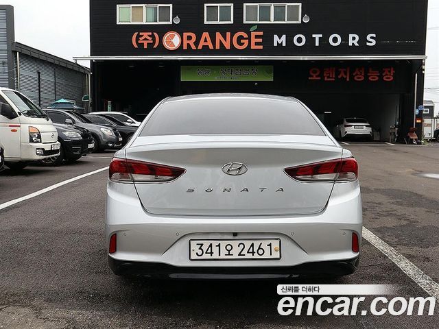Hyundai Sonata LPI Style — пробег 184 714 км — фото 4 из 5