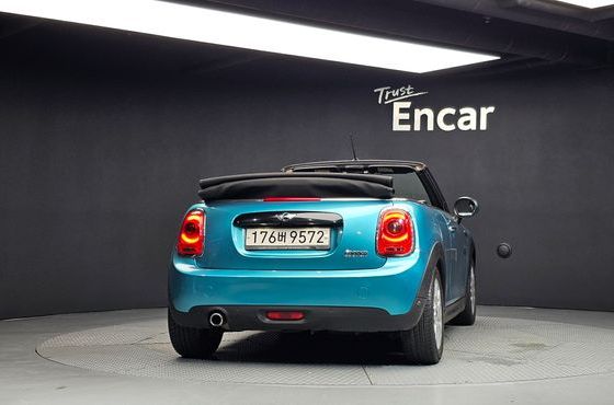 Mini Cooper Convertible Standard 3rd Generation — пробег 176 092 км — фото 4 из 5