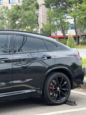 BMW X4 xDrive20i M Sports Pro — пробег 30 000 км — фото 3 из 5