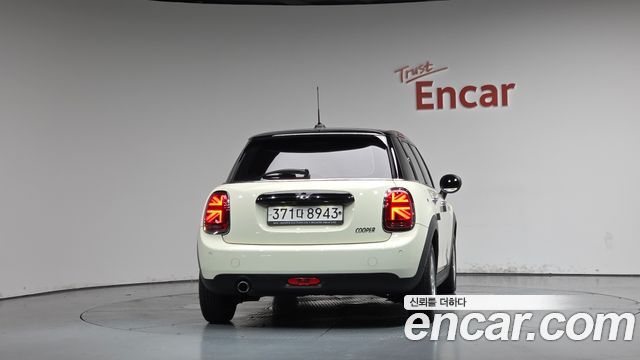 Mini Cooper из Кореи Encar