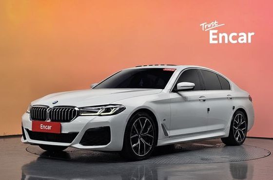 BMW 5-Series 530i xDrive M Sport Package — пробег 32 424 км — фото 1 из 5