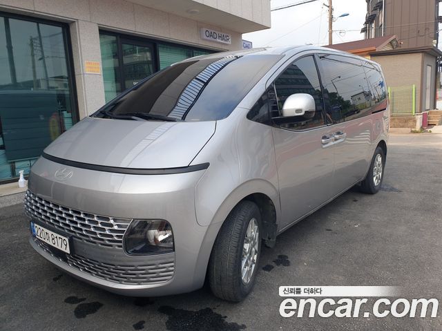 Hyundai Staria HEV 1.6 Tourer 9-Seater Modern — пробег 80 000 км — фото 1 из 5