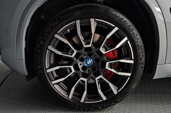 BMW X5 xDrive 50e M Sport — пробег 34 558 км — фото 5 из 5