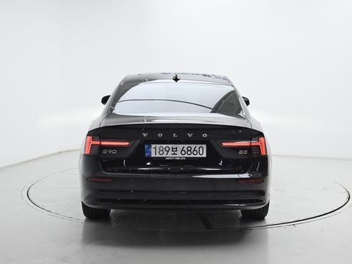 Volvo S90 B5 Ultra Bright Air sus — пробег 213 км — фото 4 из 5