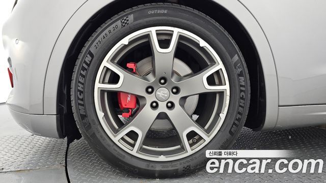 Maserati Levante 3.0 Diesel AWD Sport — пробег 128 793 км — фото 5 из 5