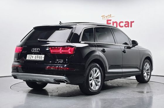 Audi Q7 45 TFSI Quattro — пробег 47 024 км — фото 2 из 5