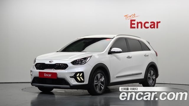 Kia Niro 1.6 HEV Noblesse Special — пробег 121 733 км — фото 1 из 5