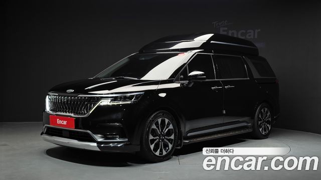 Kia Carnival Gasoline 7-Seater Hi-Limousine Signature — пробег 119 126 км — фото 1 из 5