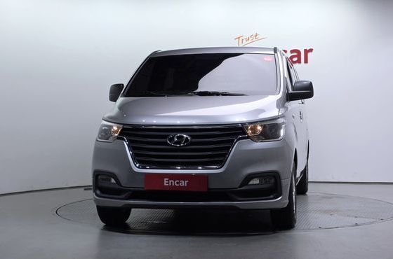 Hyundai Starex Van 5-Seater Modern — пробег 73 701 км — фото 3 из 5
