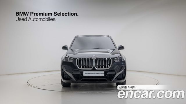 BMW X1 xDrive 20i M Sport — пробег 10 194 км — фото 3 из 5