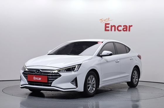 Hyundai AVANTE 1.6 Style — пробег 83 289 км — фото 1 из 5
