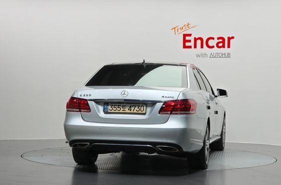 Mercedes-Benz E-Class E350 4MATIC Avantgarde — пробег 134 159 км — фото 4 из 5