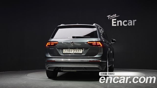 Volkswagen Tiguan из Кореи Encar