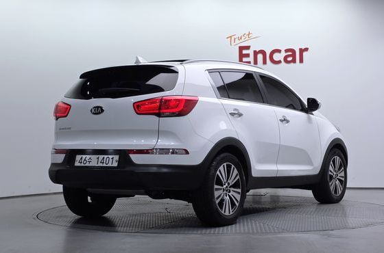 Kia Sportage Diesel 2WD Noblesse — пробег 110 645 км — фото 2 из 5
