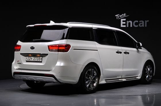 Kia Carnival 9-seater Prestige — пробег 140 162 км — фото 2 из 5