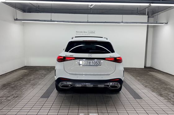 Mercedes-Benz GLC-Class GLC300 4MATIC AMG Line — пробег 8 288 км — фото 4 из 5
