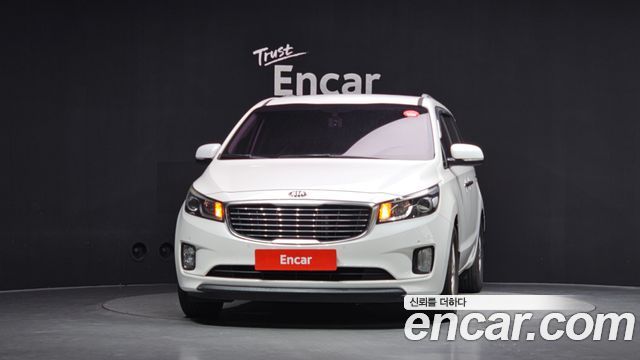 Kia Carnival 11-seater Luxury — пробег 117 985 км — фото 3 из 5