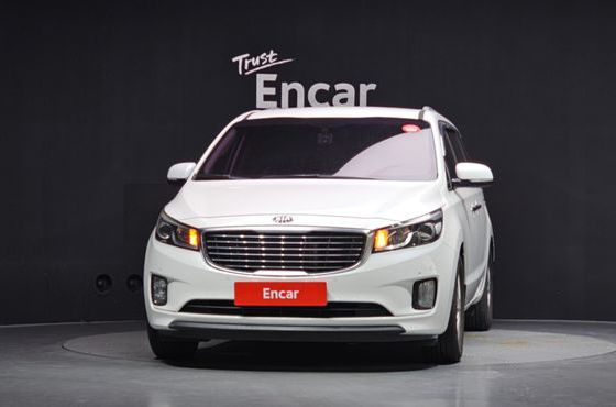 Kia Carnival 11-seater Luxury — пробег 117 985 км — фото 3 из 5
