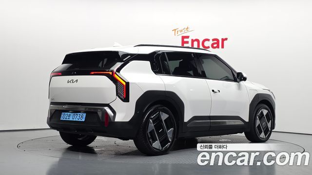 Kia EV3 из Кореи Encar