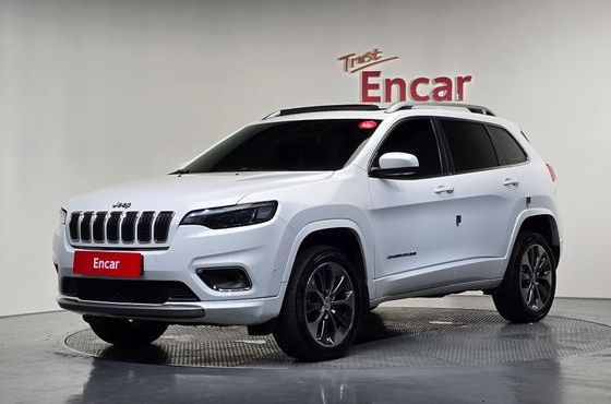 Jeep Cherokee 2.2 Diesel Overland 4WD — пробег 223 704 км — фото 1 из 5