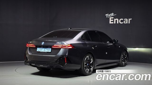 BMW i5 из Кореи Encar