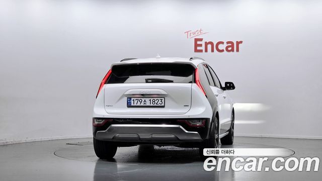 Kia Niro из Кореи Encar