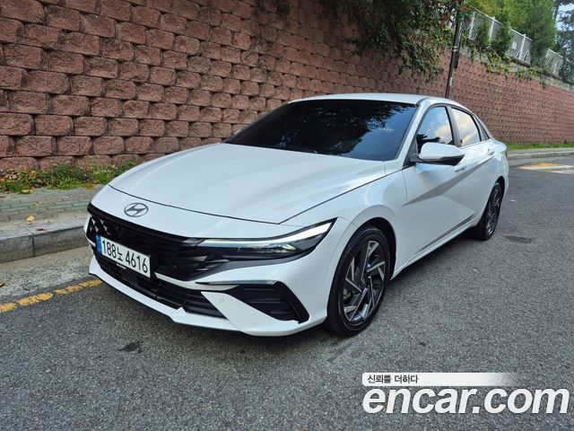 Hyundai AVANTE Inspiration — пробег 12 000 км — фото 2 из 5