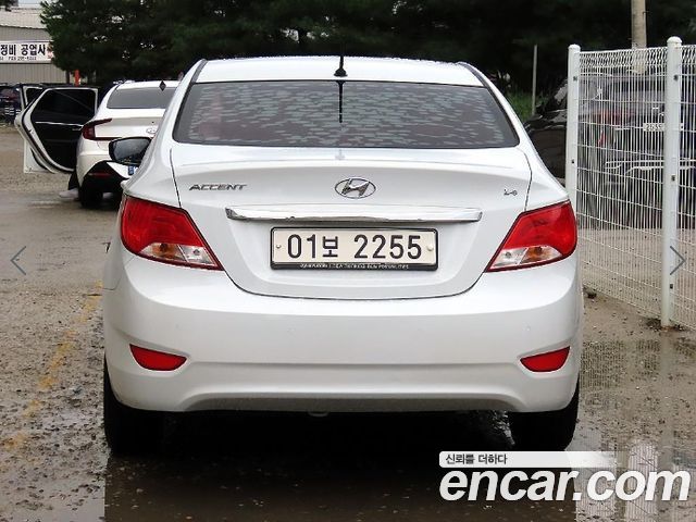 Hyundai Accent 1.4 VVT Modern — пробег 130 478 км — фото 5 из 5