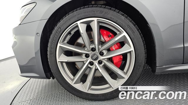 Audi A7 из Кореи Encar
