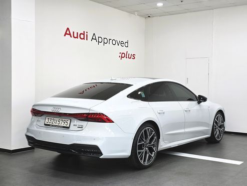 Audi A7 55 TFSI Quattro Premium — пробег 12 366 км — фото 2 из 5