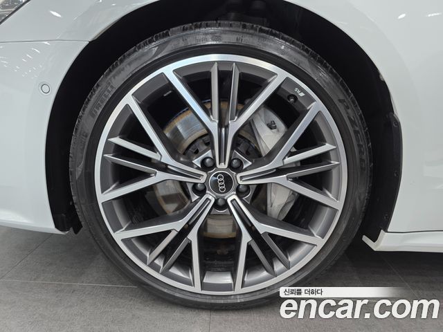 Audi A7 55 TFSI Quattro Premium — пробег 12 366 км — фото 5 из 5