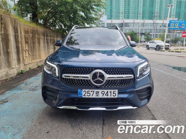 Mercedes-Benz GLB-Class GLB250 4MATIC — пробег 38 000 км — фото 1 из 5