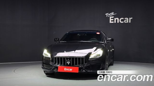 Maserati Quattroporte 3.0 Diesel — пробег 182 624 км — фото 3 из 5
