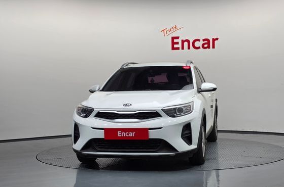 Kia Stonic Diesel 1.6 Deluxe — пробег 109 141 км — фото 3 из 5