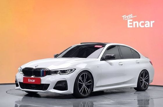 BMW 3-Series 330i M Sport — пробег 25 293 км — фото 1 из 5