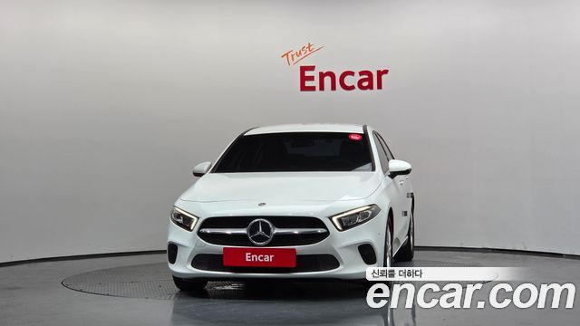 Mercedes-Benz A-Class A220 Sedan — пробег 35 843 км — фото 3 из 5