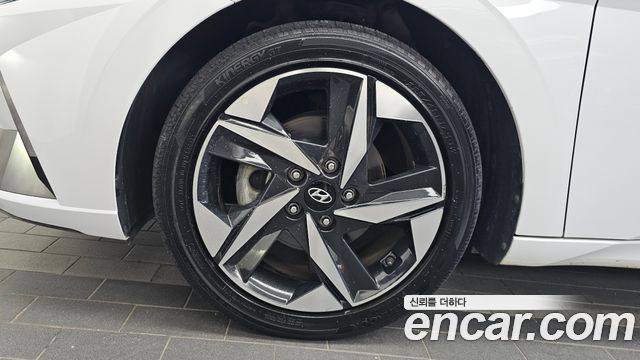 Hyundai AVANTE Inspiration — пробег 149 605 км — фото 5 из 5