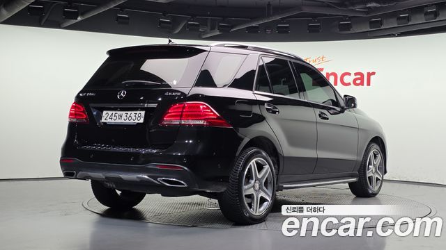 Mercedes-Benz GLE-Class GLE350 d 4MATIC — пробег 177 629 км — фото 2 из 5
