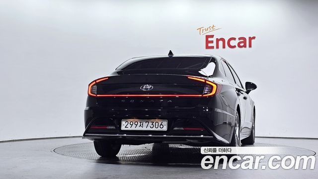 Hyundai Sonata 2.0 Premium Plus — пробег 47 600 км — фото 4 из 5