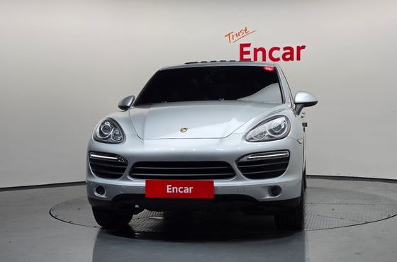 Porsche Cayenne 4.8 S 958 — пробег 119 101 км — фото 3 из 5