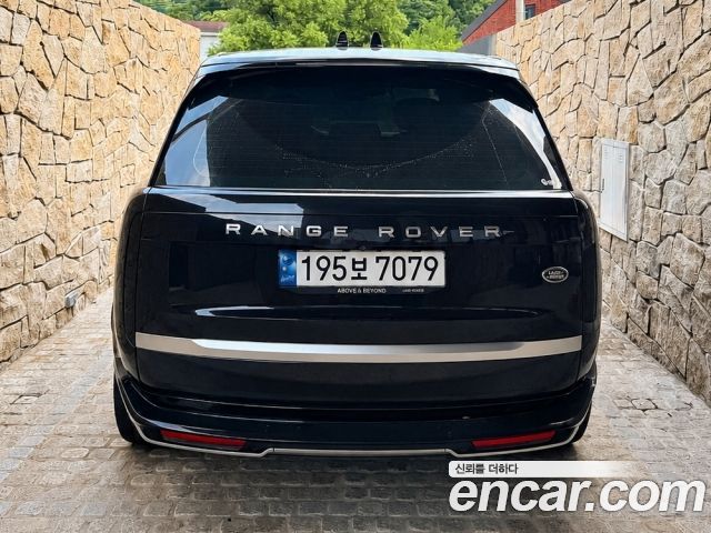 Land Rover Range Rover P530 Autobiography Long Wheel Base — пробег 74 000 км — фото 3 из 5