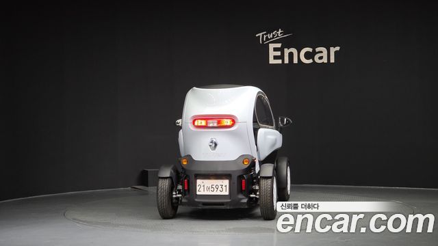 Renault (Samsung) Twizy Life(2-Seater) — пробег 48 км — фото 4 из 5