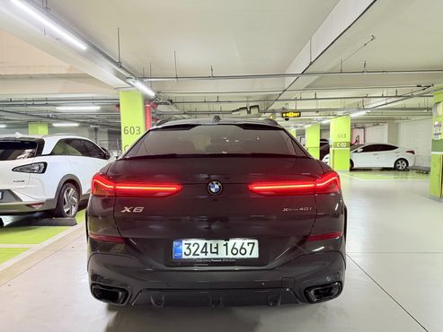 BMW X6 xDrive40i M Sport Pro Best Seller Edition — пробег 5 000 км — фото 5 из 5