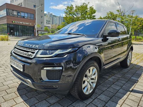 Land Rover Range Rover Evoque 2.0 TD4 SE — пробег 118 451 км — фото 2 из 5