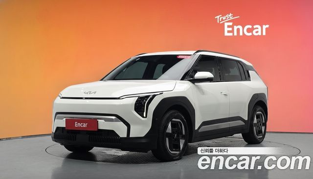 Kia EV3 из Кореи Encar